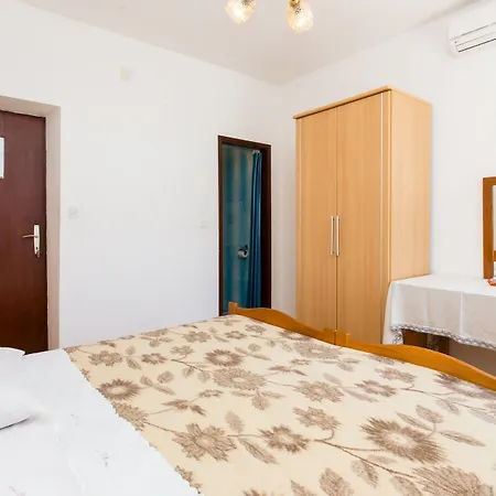 Simunovic 3* Sudurad