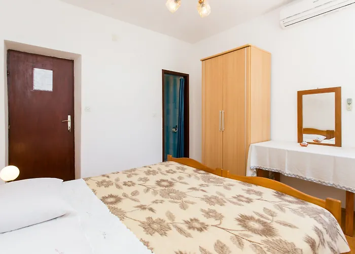 Simunovic 3* Sudurad